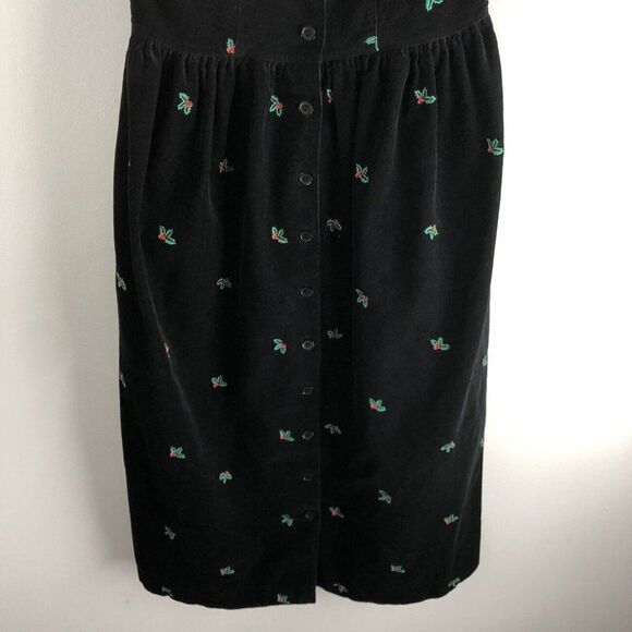 Made By Eagle Eye For All Week Long Size Small Corduroy Dress Holly Christmas - Picture 10 of 15